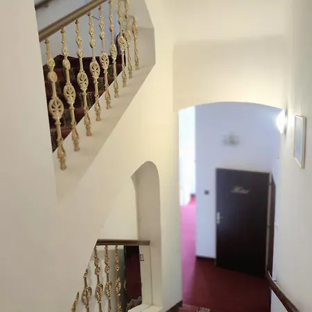 Hotel Dejmalik