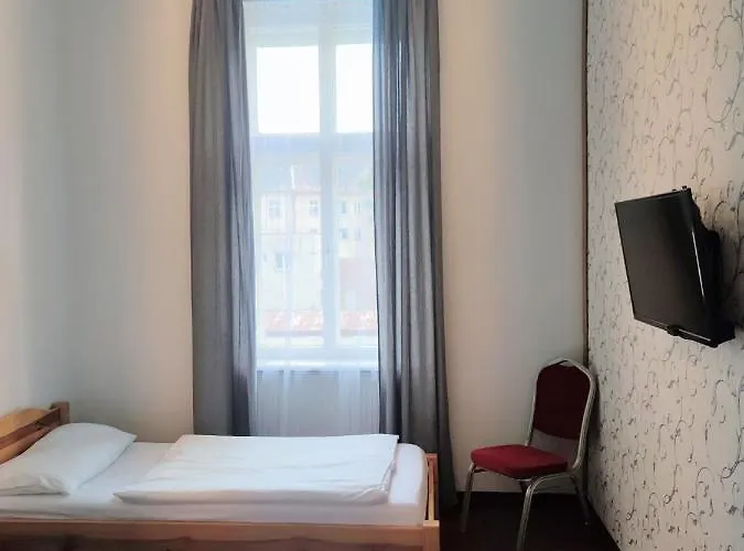 Hotel Dejmalik 3*