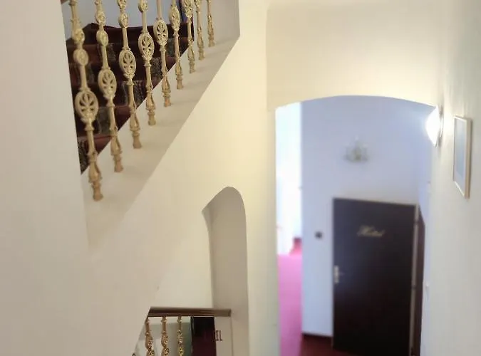 Hotel Dejmalik